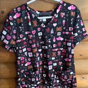 Black and Pink Patterned Women's Top